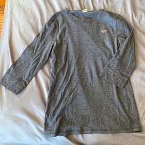 Hollister 3/4 Length Shirt Size M